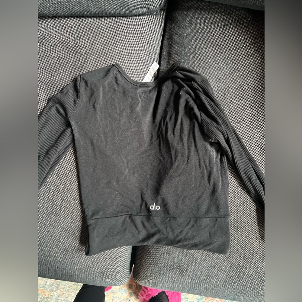 Alo yoga cropped long sleeve